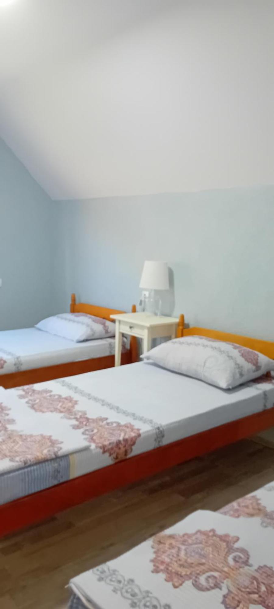 Romansa Apartment *