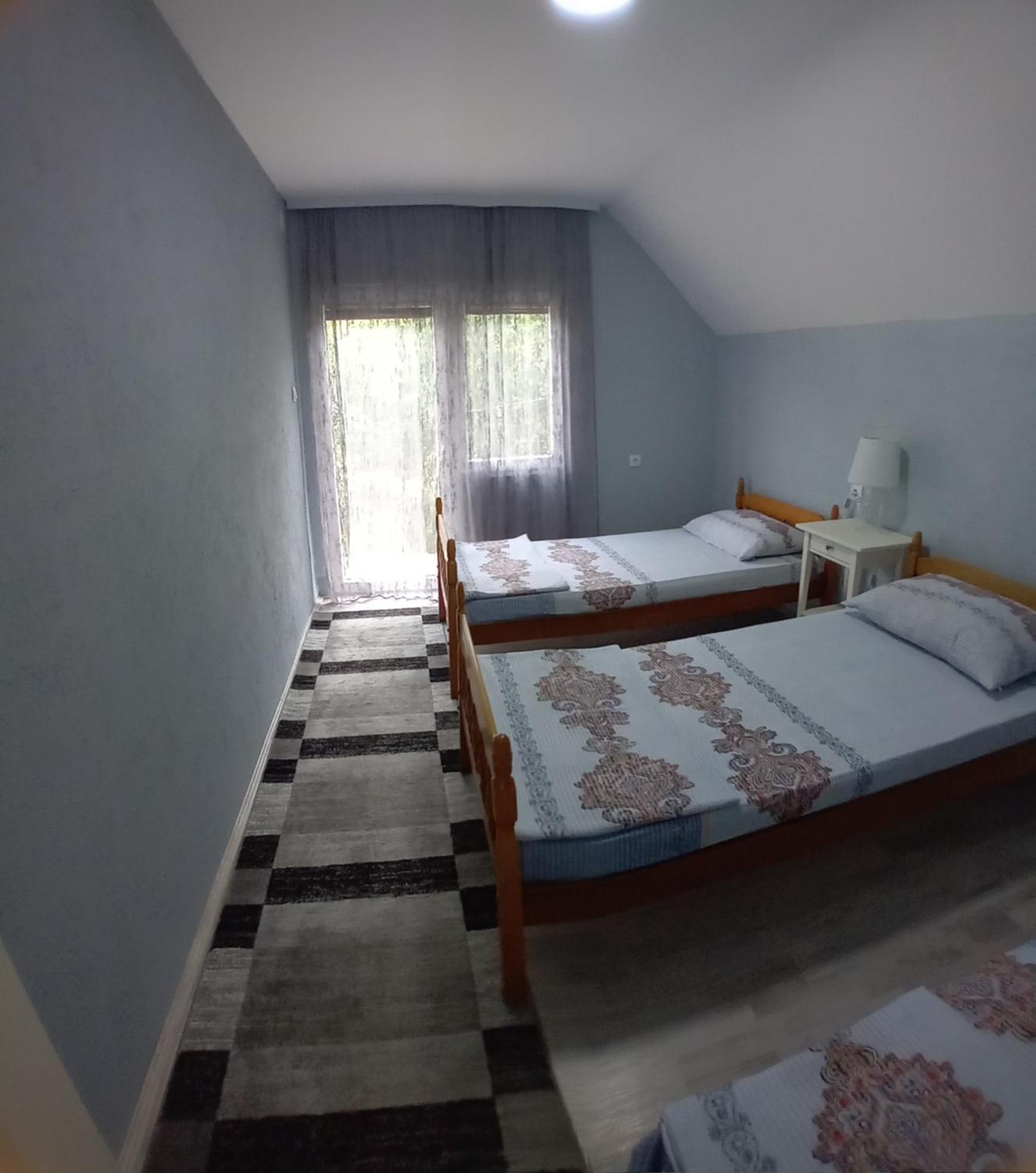 Apartment Romansa *